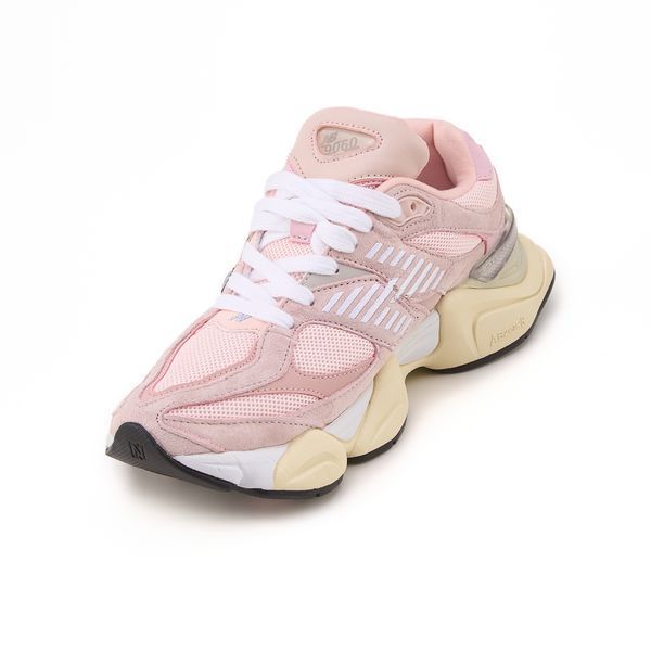 Кросівки New Balance 9060 Pink Beige 16258 фото